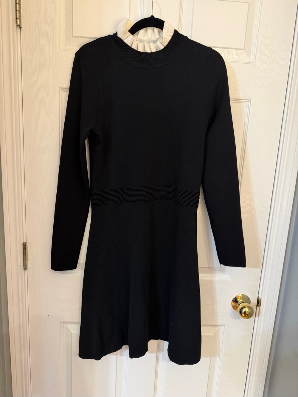 1901 Black Long Sleeve Knit Dress with Cream Ruffle Collar